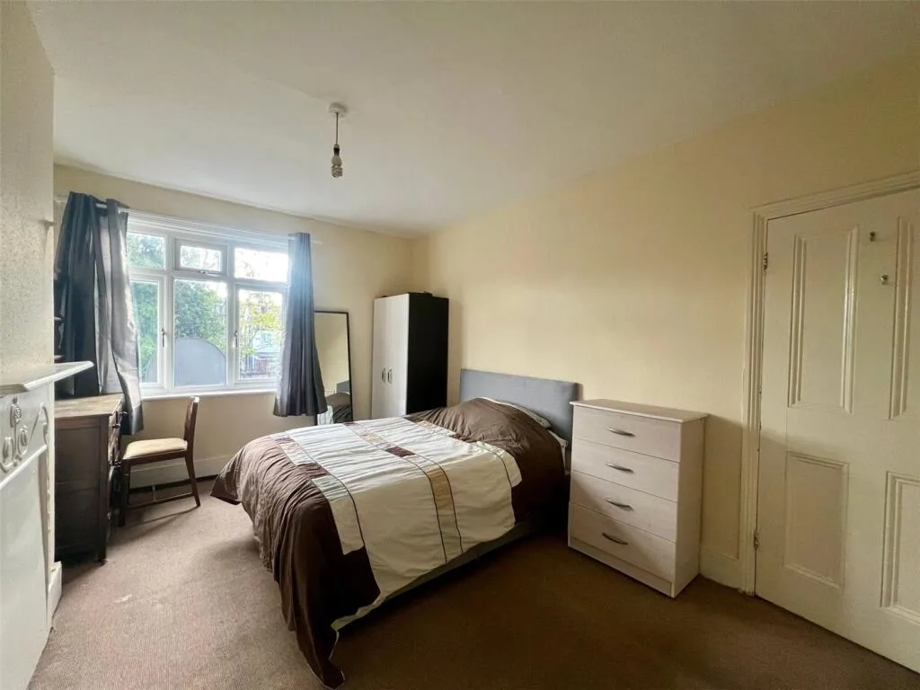 3 bedroom semi-detached house for rent