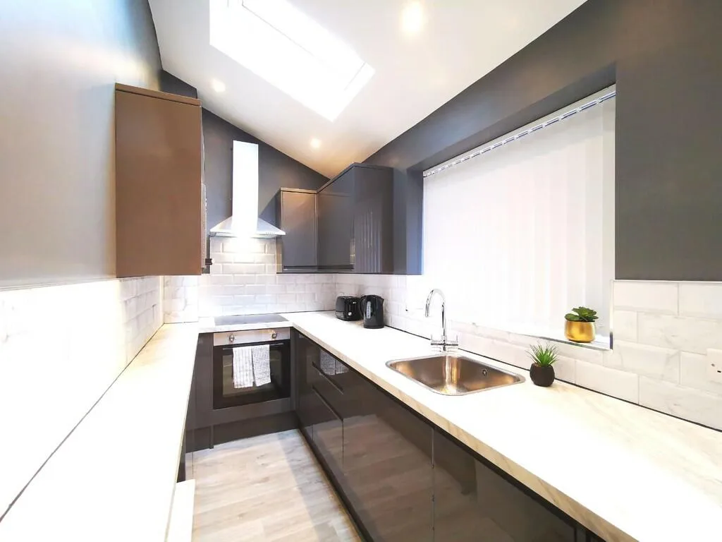 3 bedroom flat for rent