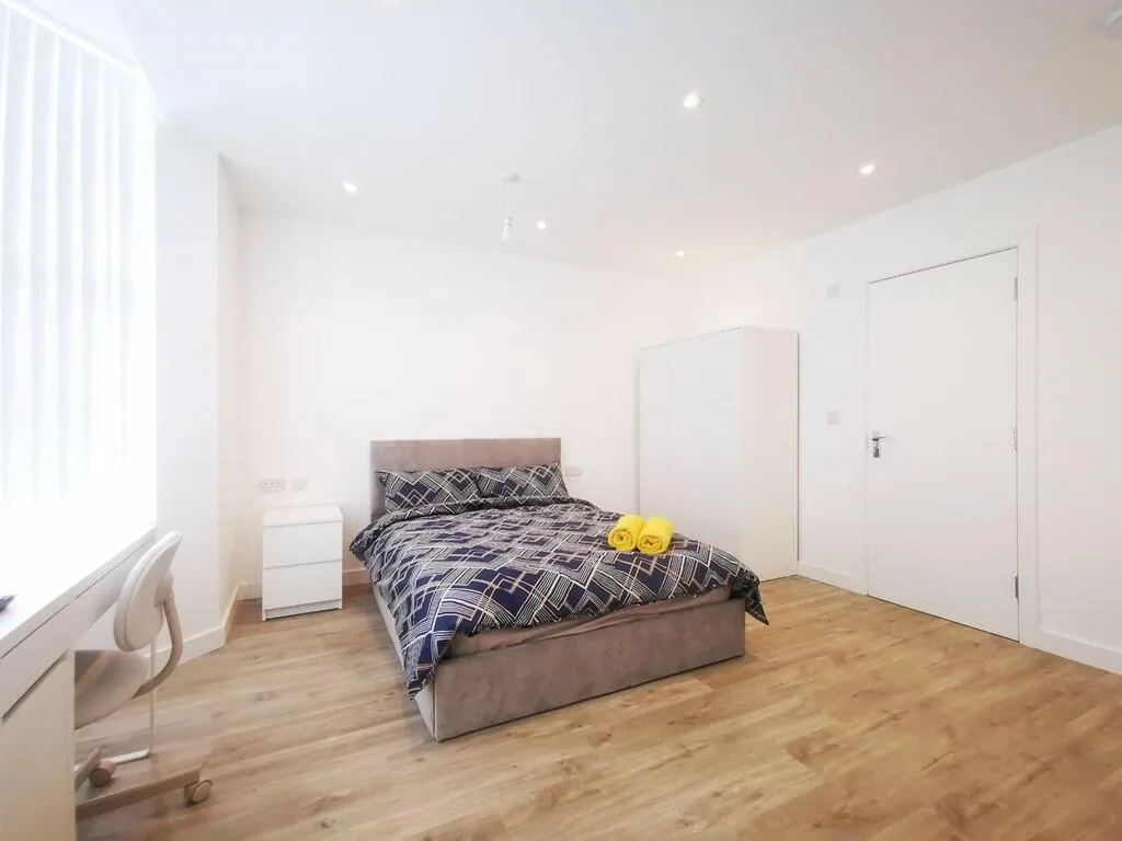3 bedroom flat for rent