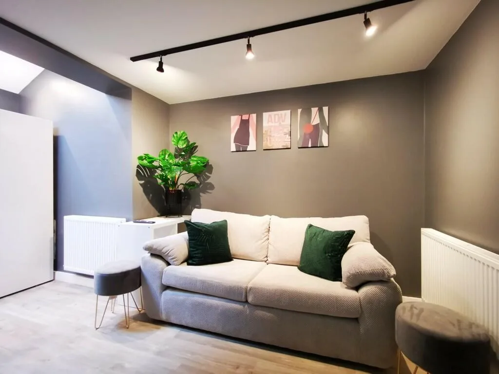 3 bedroom flat for rent