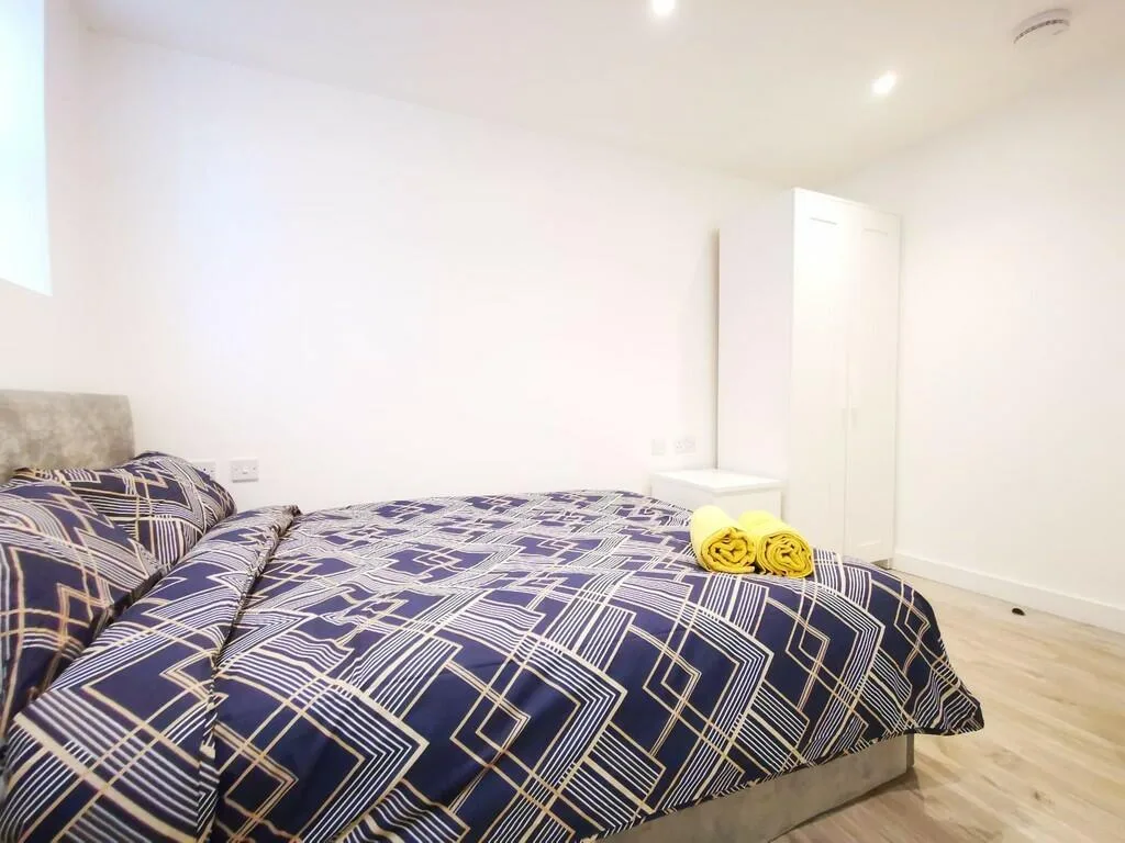 3 bedroom flat for rent