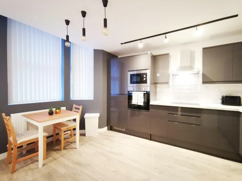 3 bedroom flat for rent