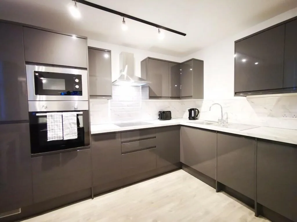 3 bedroom flat for rent