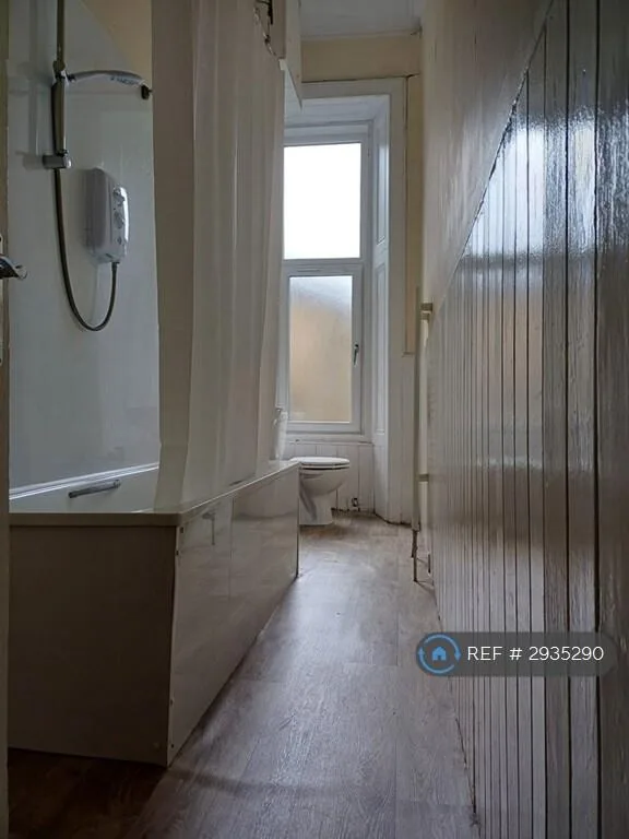 4 bedroom flat for rent