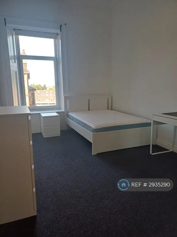 4 bedroom flat for rent