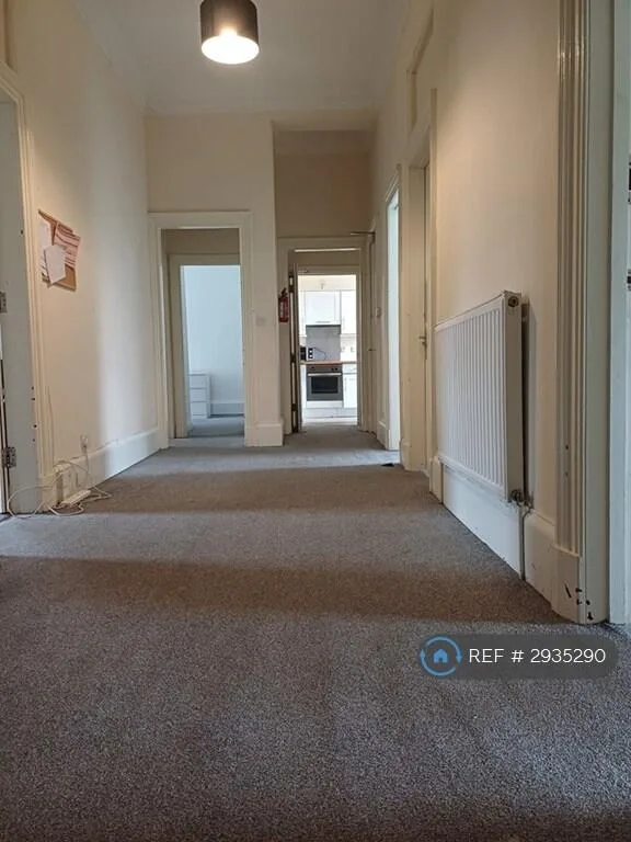 4 bedroom flat for rent