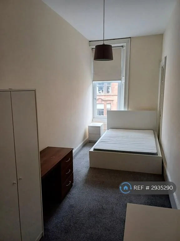 4 bedroom flat for rent