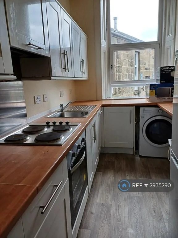 4 bedroom flat for rent