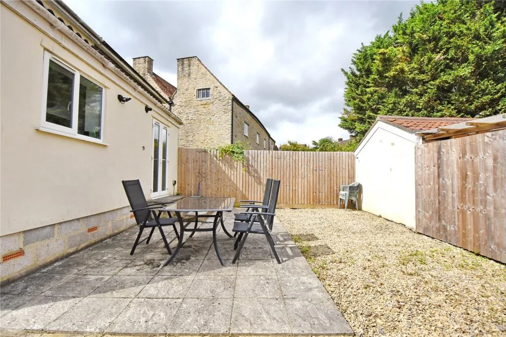 5 bedroom house for rent