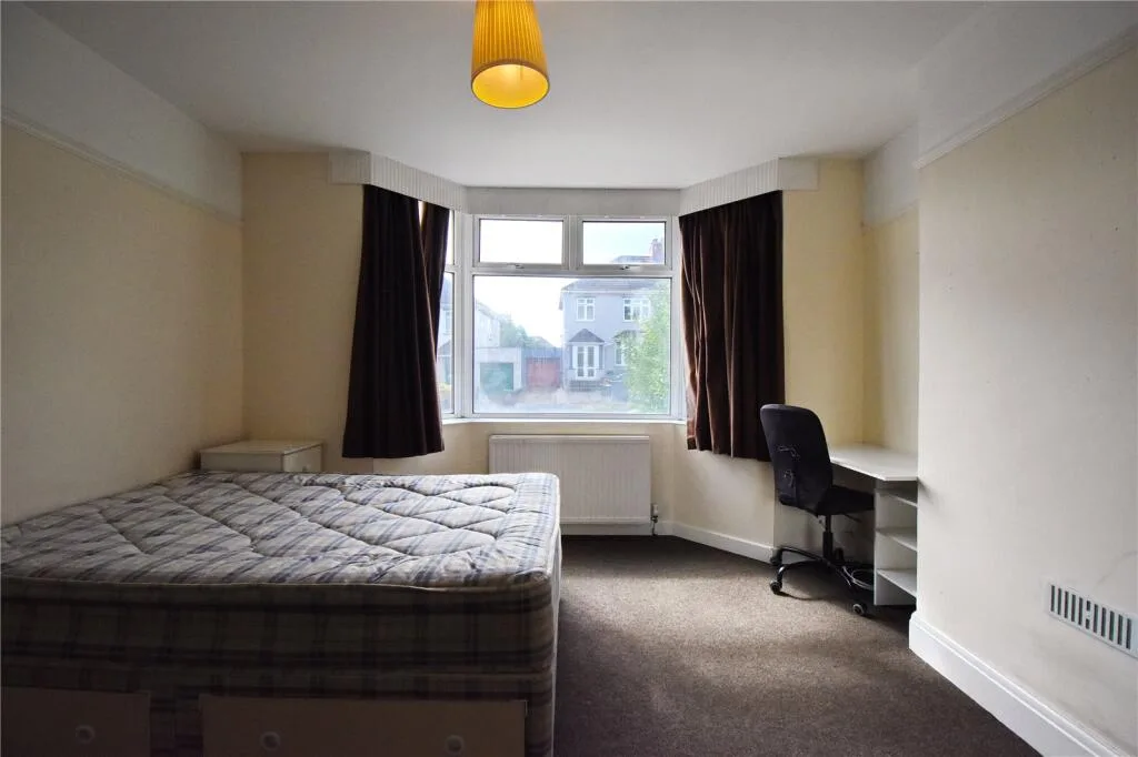 5 bedroom house for rent