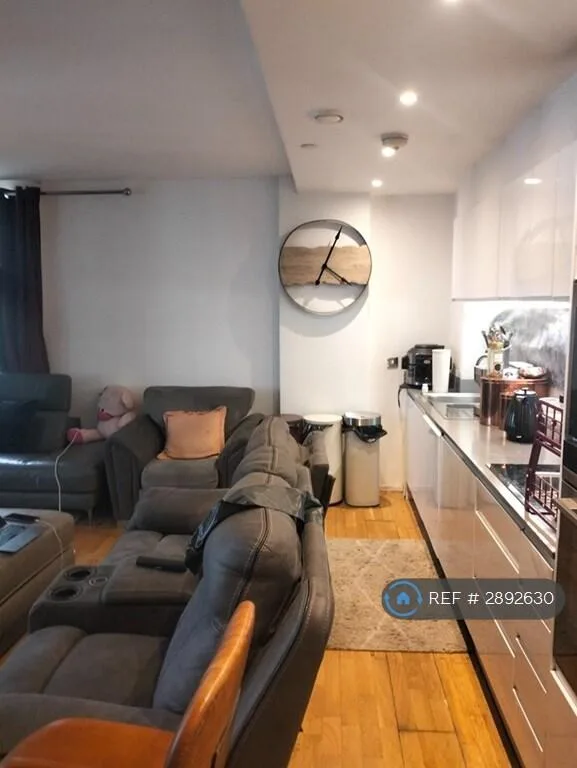 1 bedroom flat share for rent