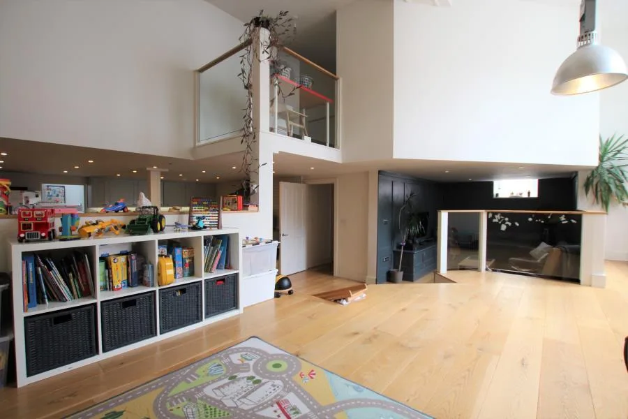 4 bedroom terraced house for rent