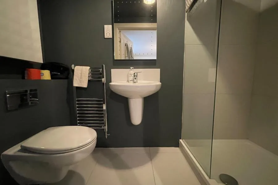 4 bedroom terraced house for rent