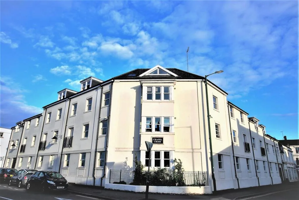 9 bedroom house for rent