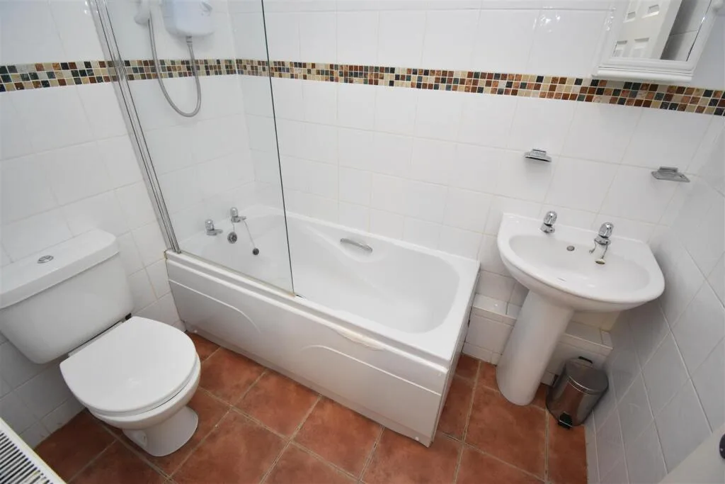 9 bedroom house for rent