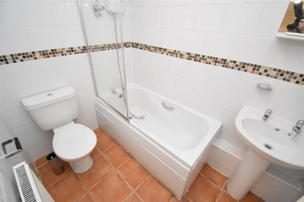 9 bedroom house for rent