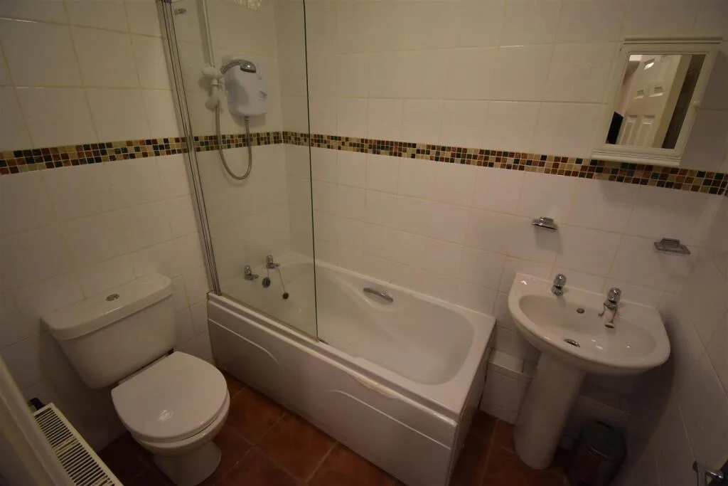 9 bedroom house for rent