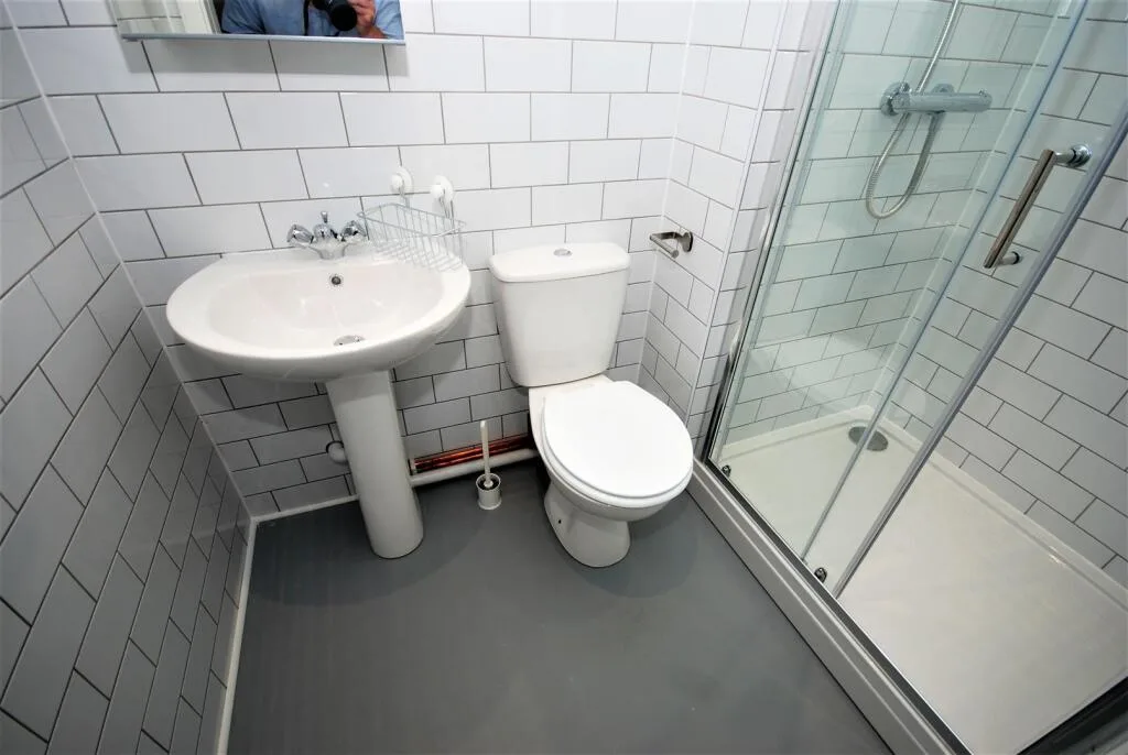 6 bedroom apartment for rent