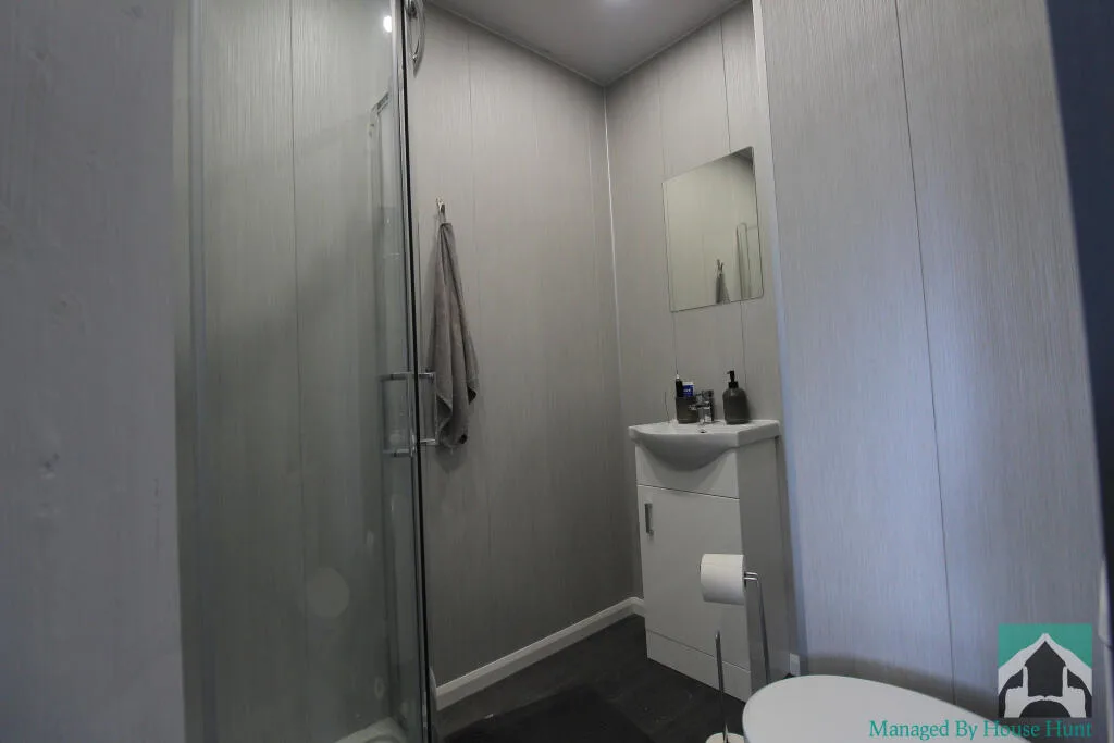 7 bedroom house for rent