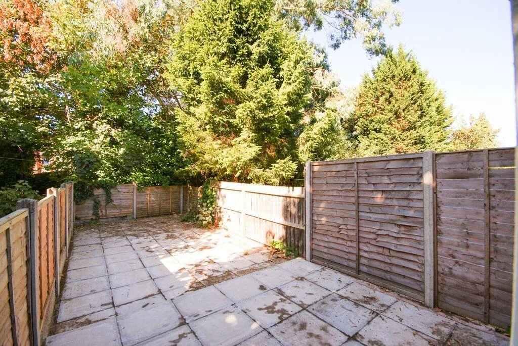 7 bedroom terraced house for rent