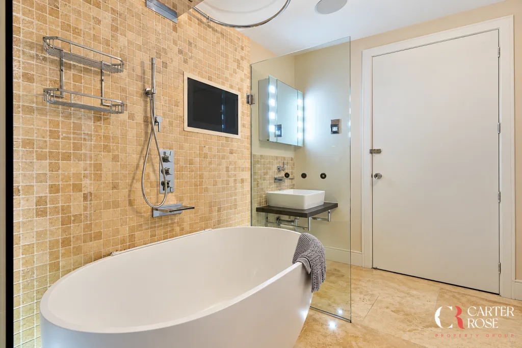 2 bedroom flat for rent