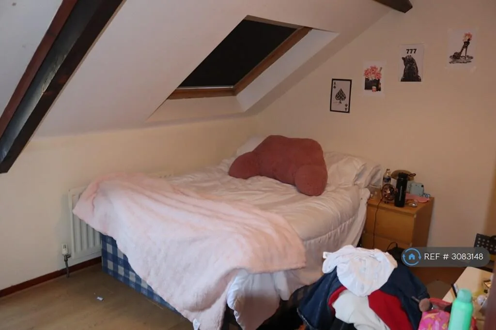 6 bedroom terraced house for rent