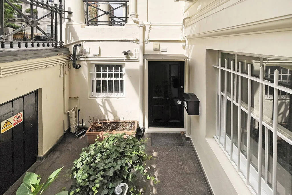 Studio apartment for rent