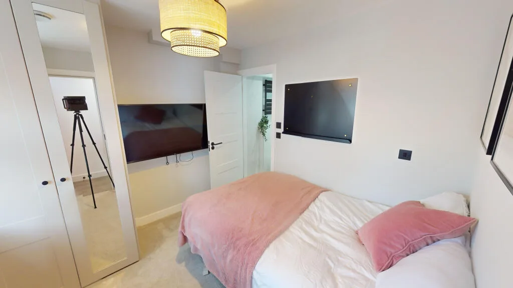 6 bedroom house for rent