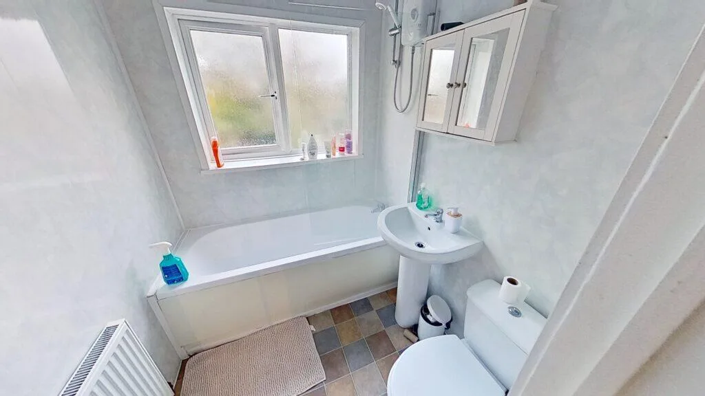 5 bedroom house for rent