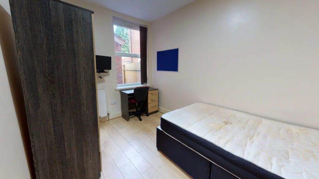 7 bedroom house for rent