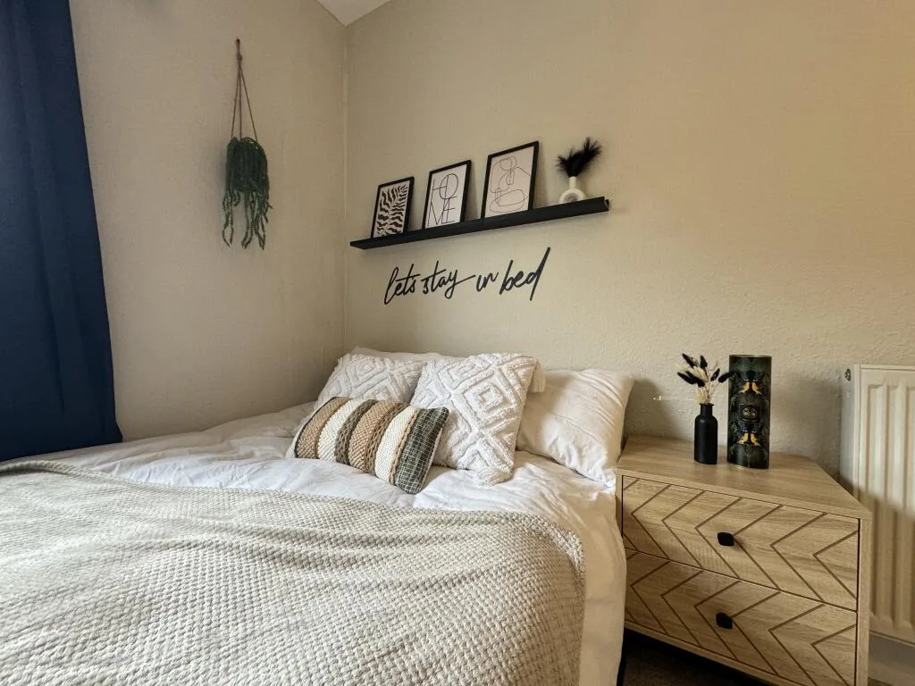 5 bedroom house for rent