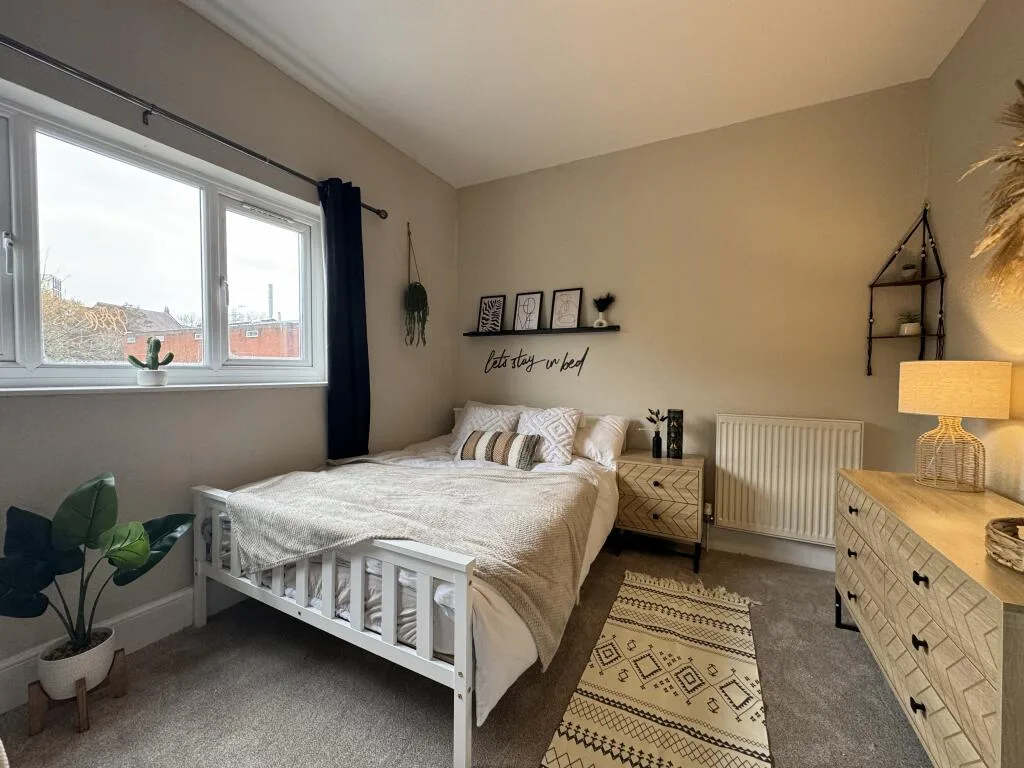 5 bedroom house for rent