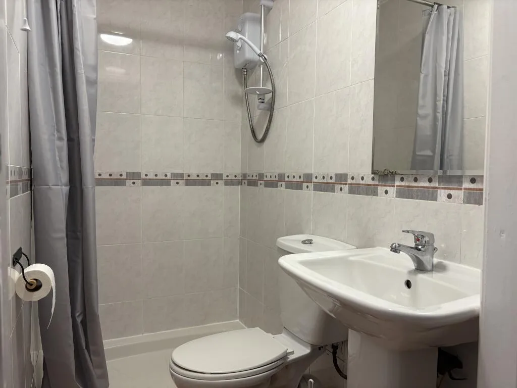 4 bedroom house for rent