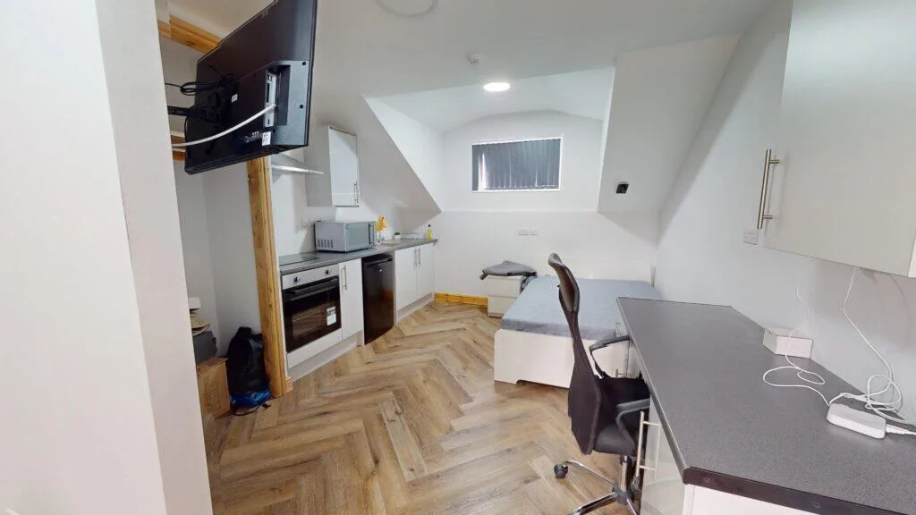 5 bedroom house for rent