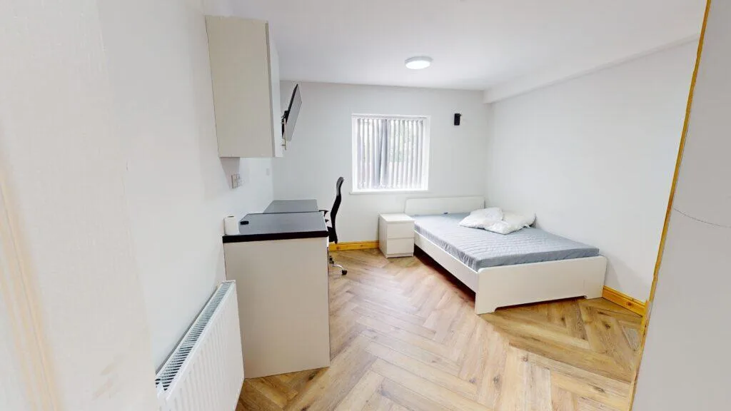 5 bedroom house for rent