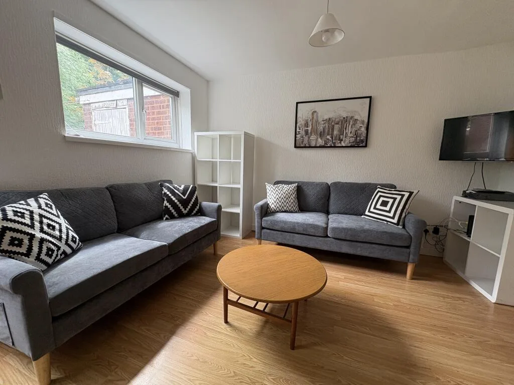4 bedroom house for rent