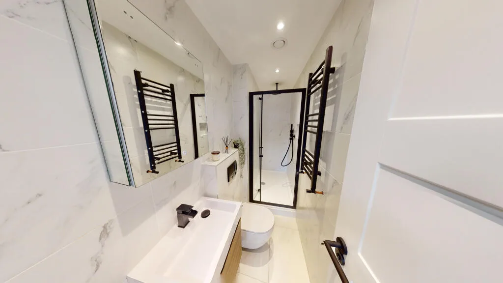 6 bedroom house for rent