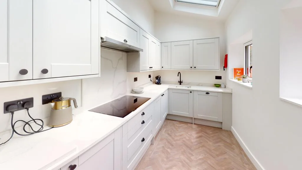 6 bedroom house for rent