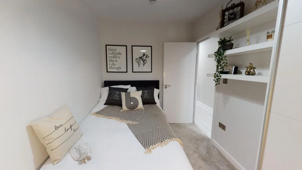 5 bedroom house for rent