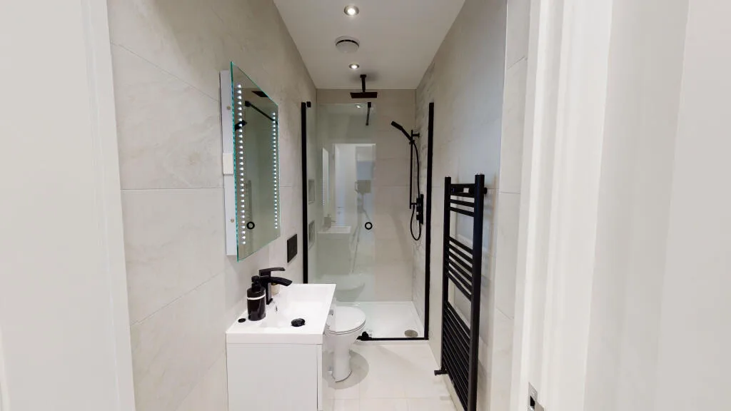 5 bedroom house for rent