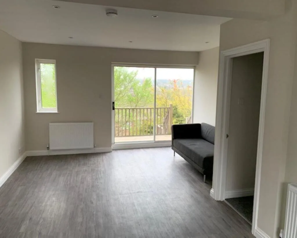 4 bedroom semi-detached house for rent