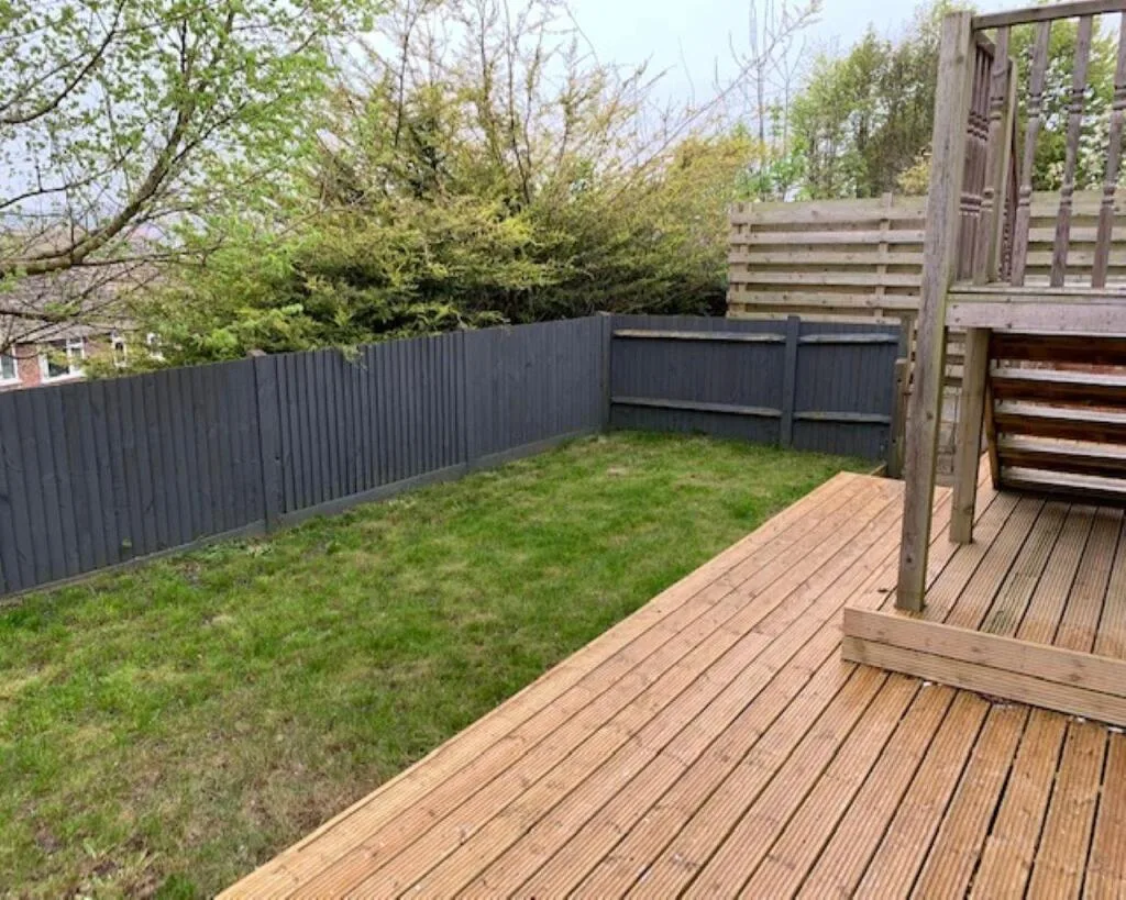 4 bedroom semi-detached house for rent