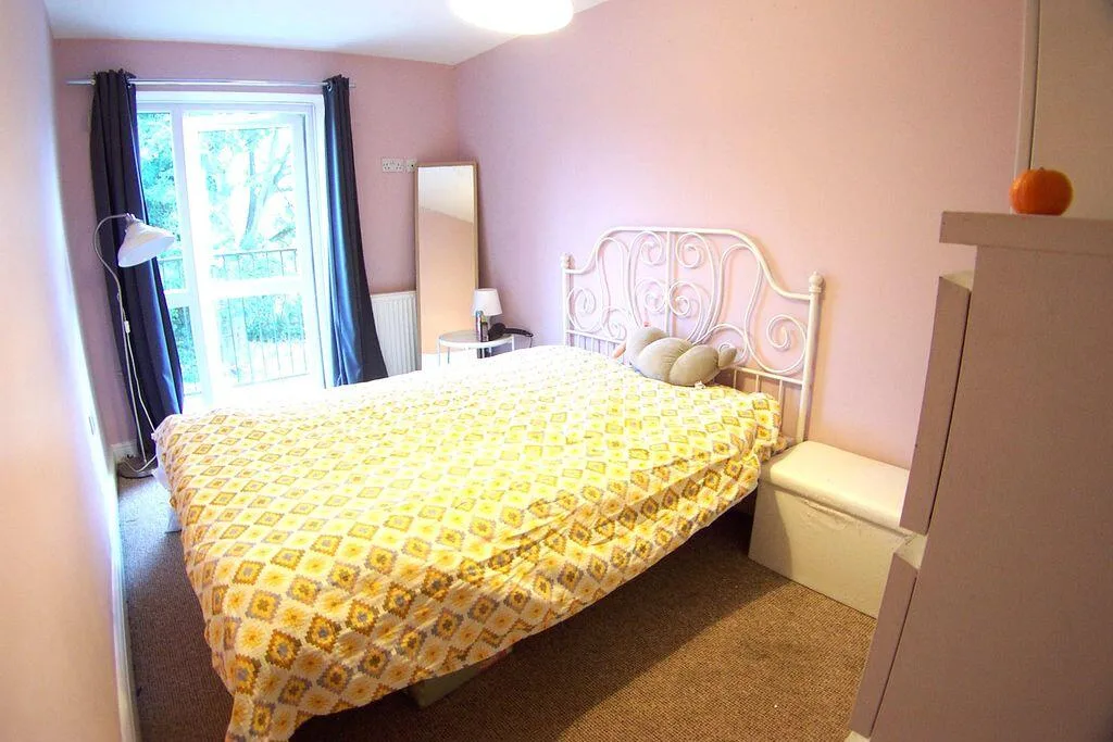 2 bedroom detached house for rent