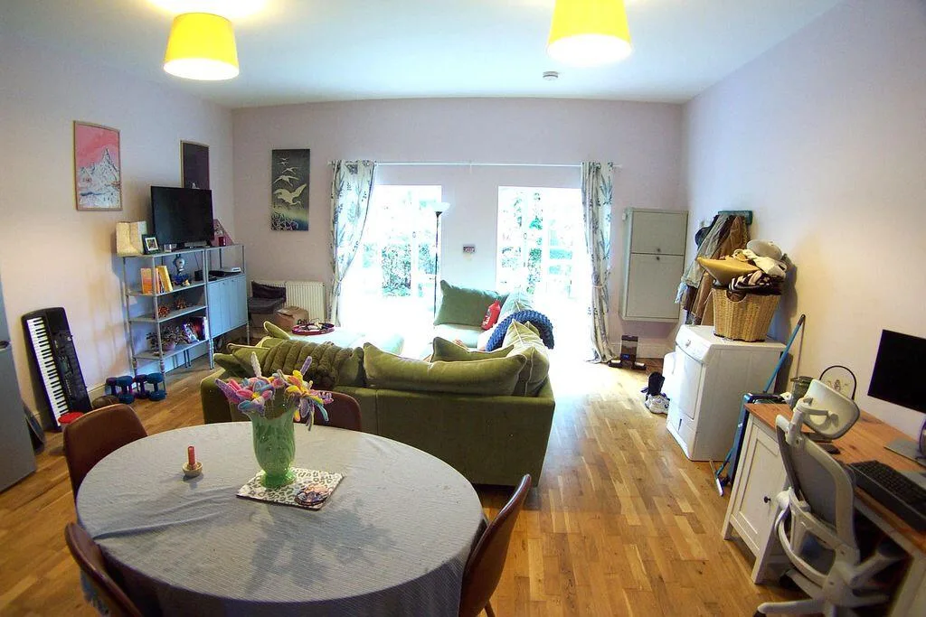 2 bedroom detached house for rent