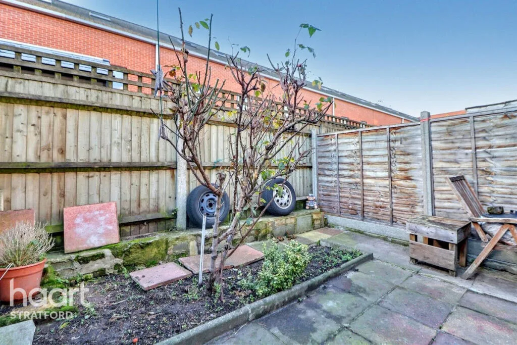 2 bedroom terraced house for rent