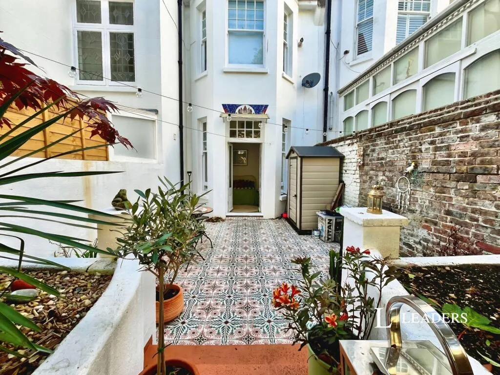 1 bedroom flat for rent