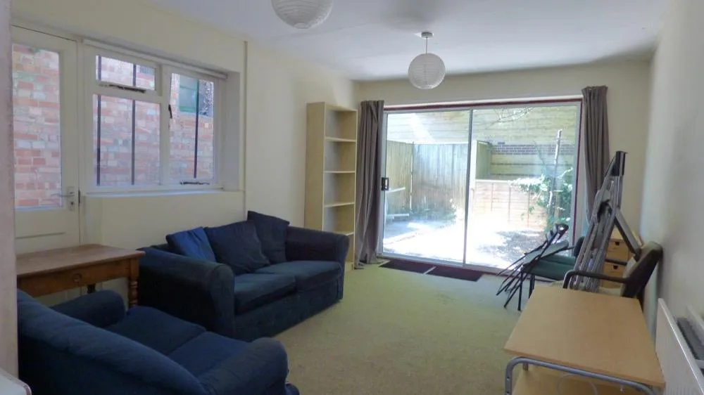 5 bedroom house for rent