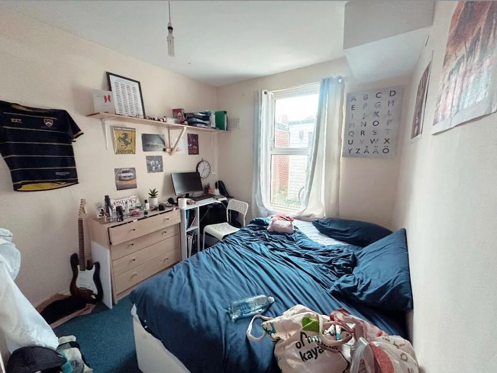 5 bedroom house for rent