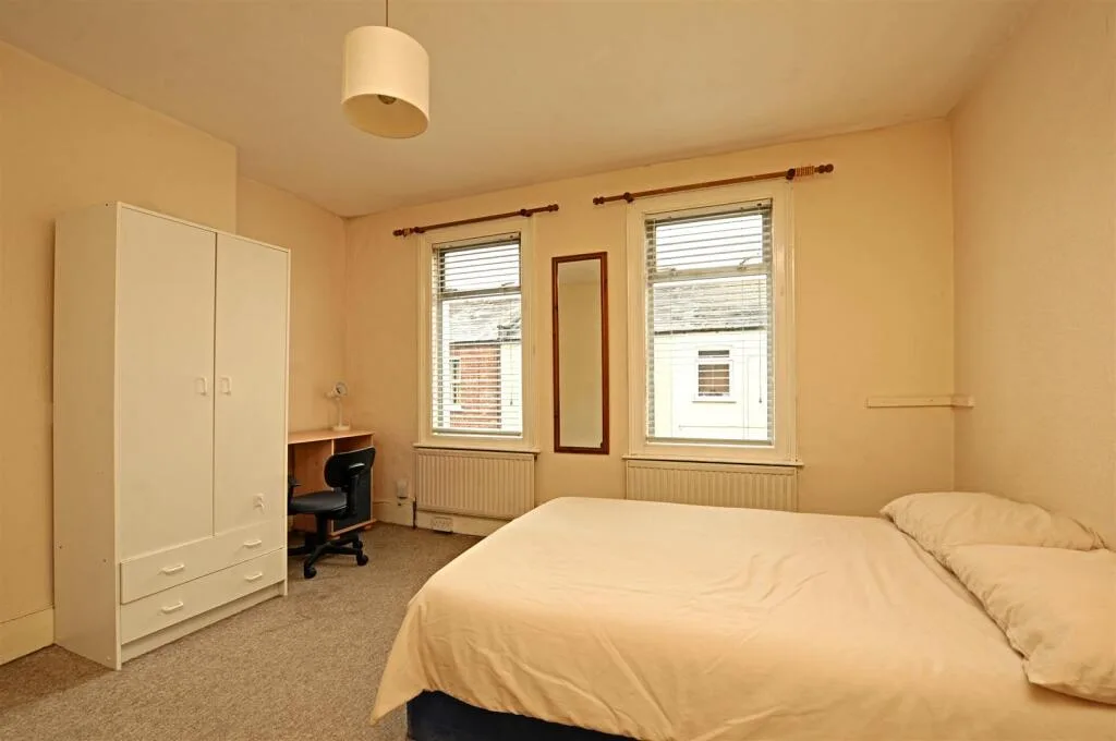 4 bedroom house for rent