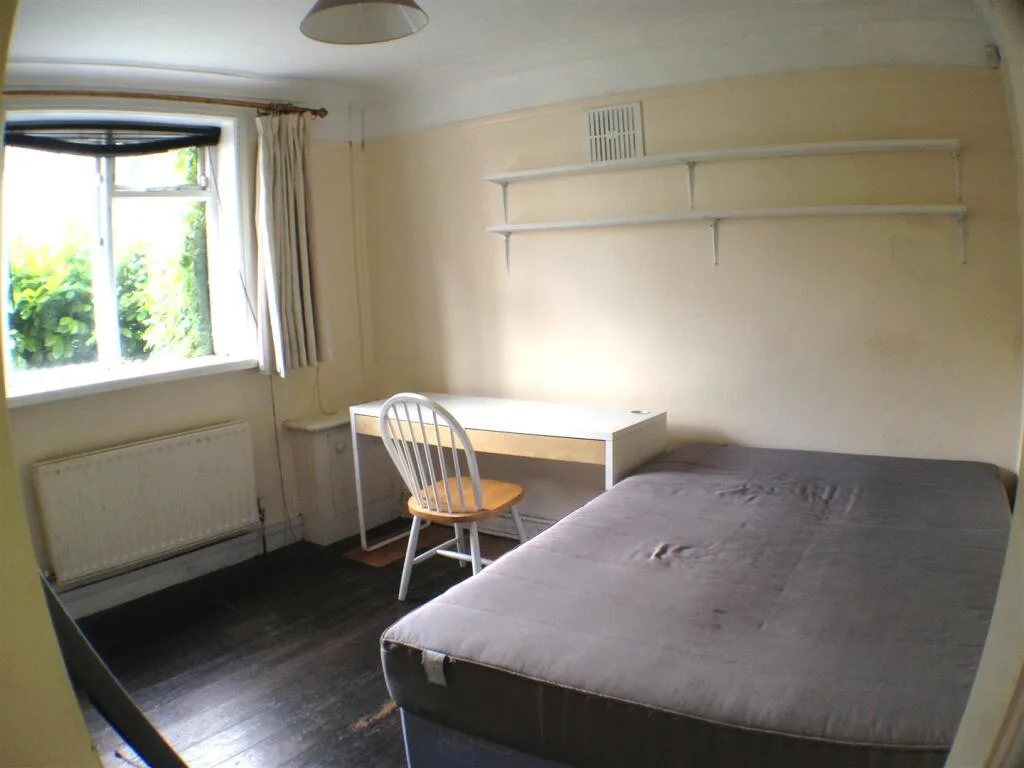4 bedroom house for rent